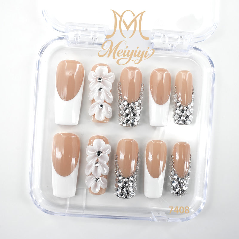 zb113..A wide variety of nails