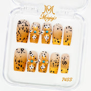 zb114..A wide variety of nails