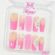 zb140..A collection of 24 exquisite nails