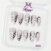 zb135..A variety of nails