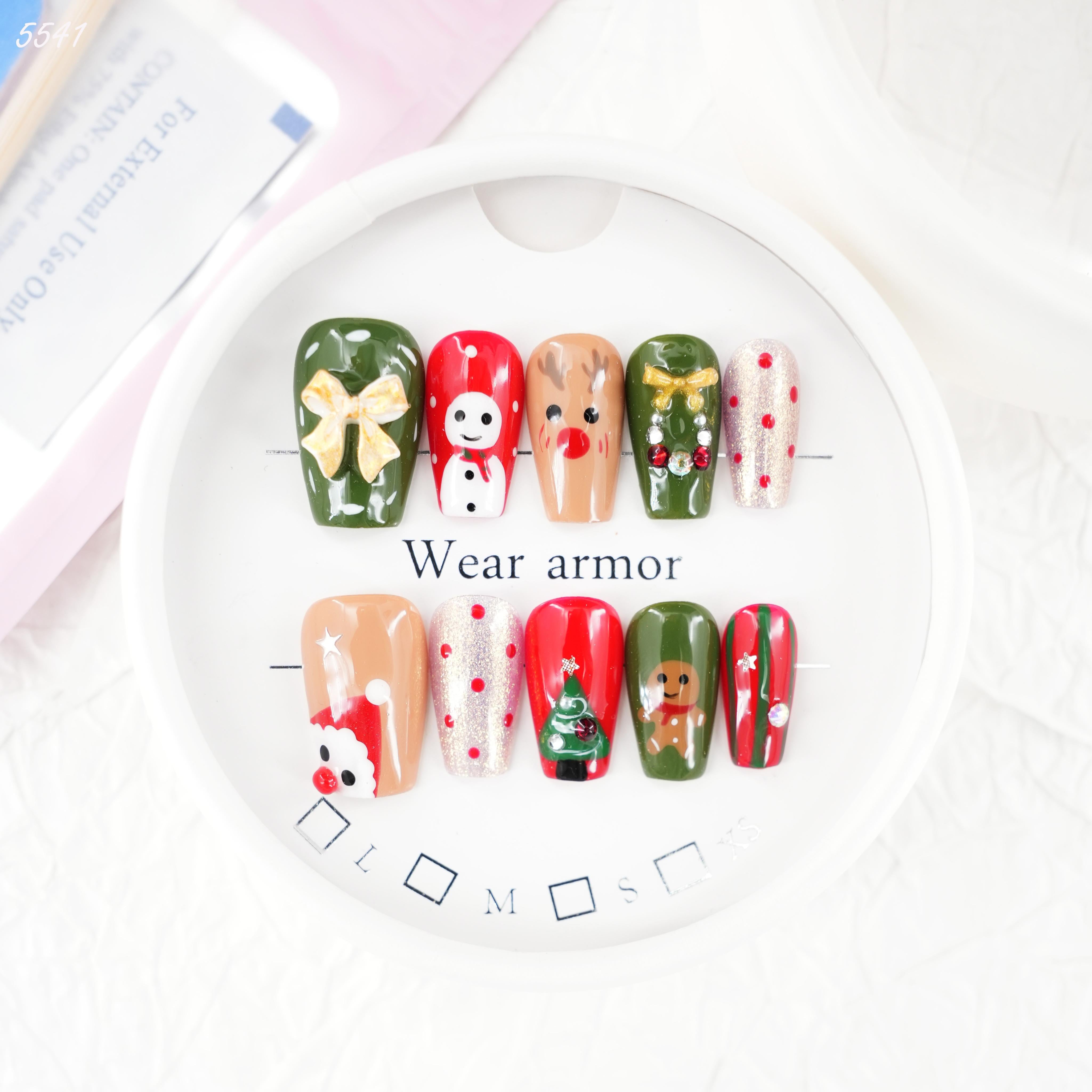 zb60..Christmas-themed wearable technology exhibition board