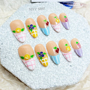 zb92..A wide variety of wearable nails in different styles.