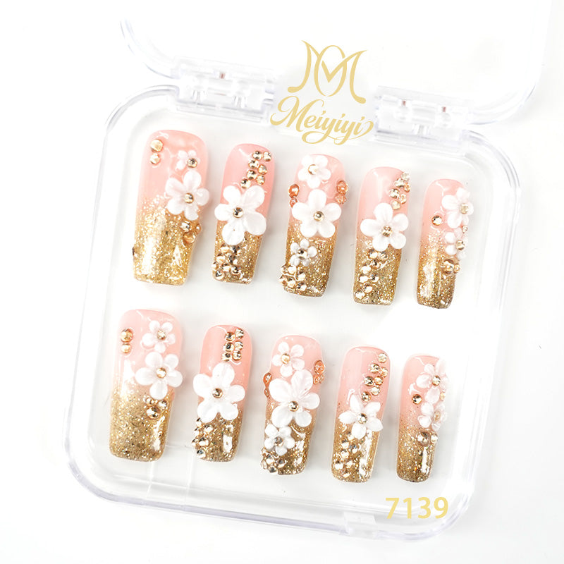 zb103..Different styles of nails