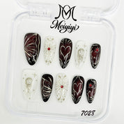 zb132..A variety of nails