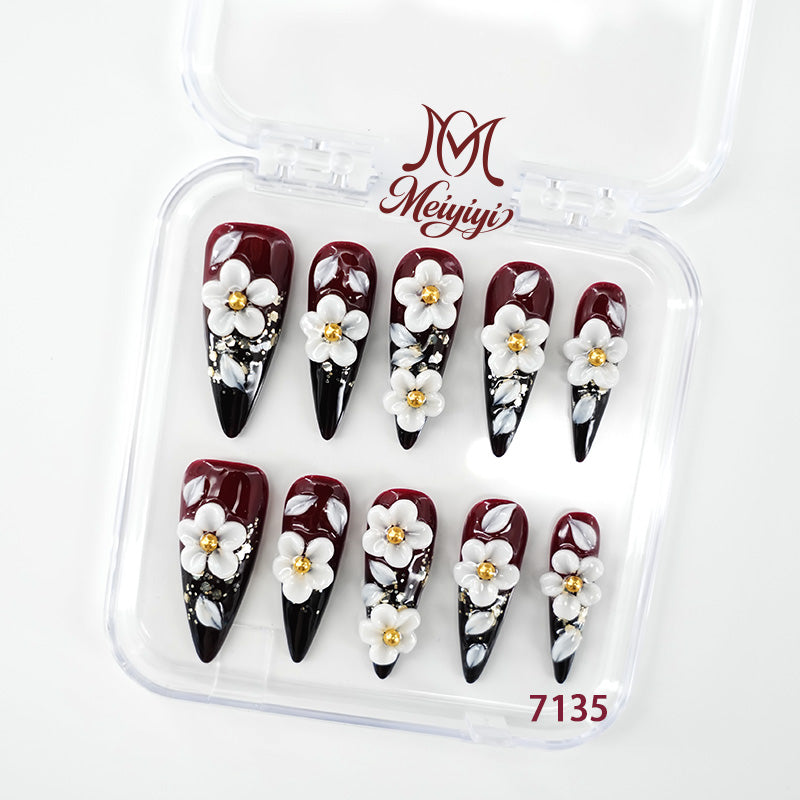 zb103..Different styles of nails