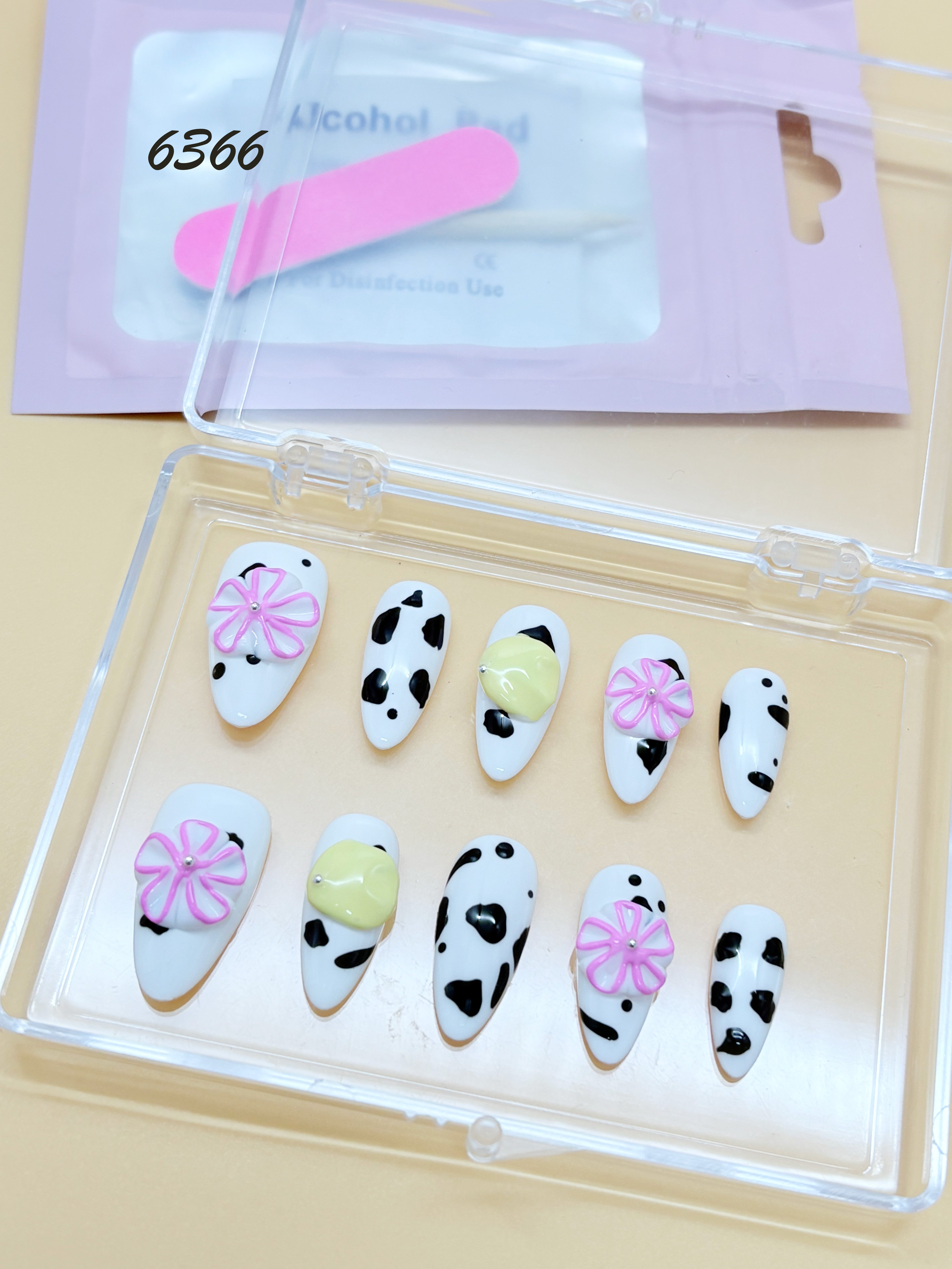 zb75..Various styles of wearable armor display boards