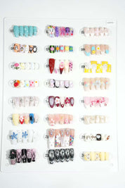 zb80..A display panel featuring a variety of wearable armor styles