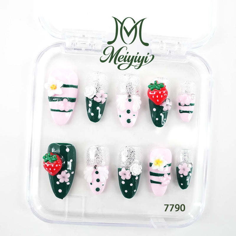 zb128..A wide variety of wearable nails