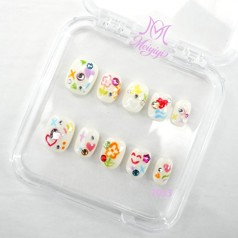 zb100..Different styles of nails