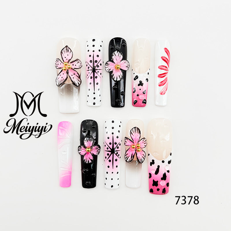 zb112..A wide variety of nails