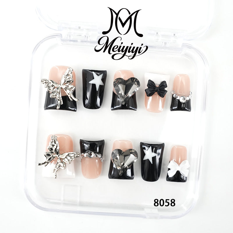 zb137..A variety of nails
