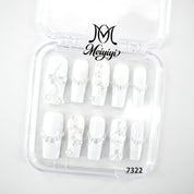 zb110..A wide variety of nails