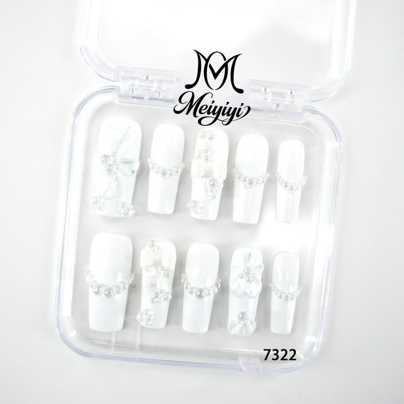 zb110..A wide variety of nails