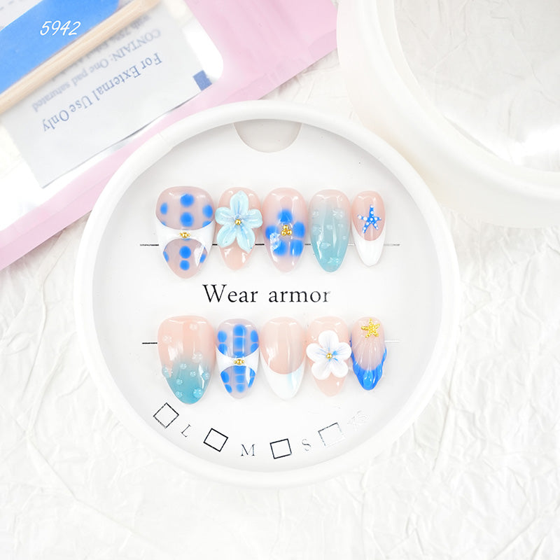 zb58..A variety of styles of wearable armor display boards