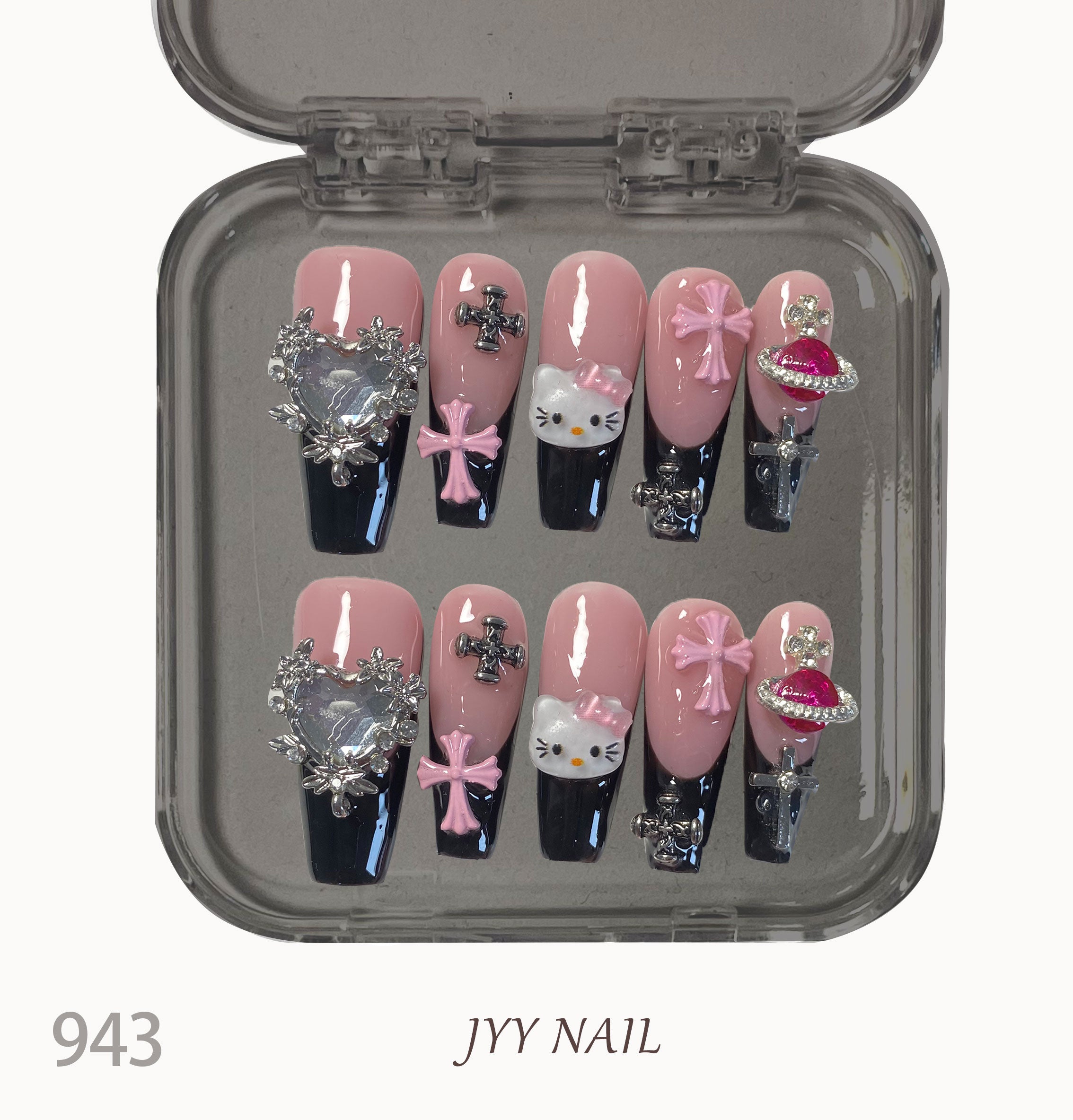 A943 Croheart Cat Manicure:Artisanal Crocker Cat manicure