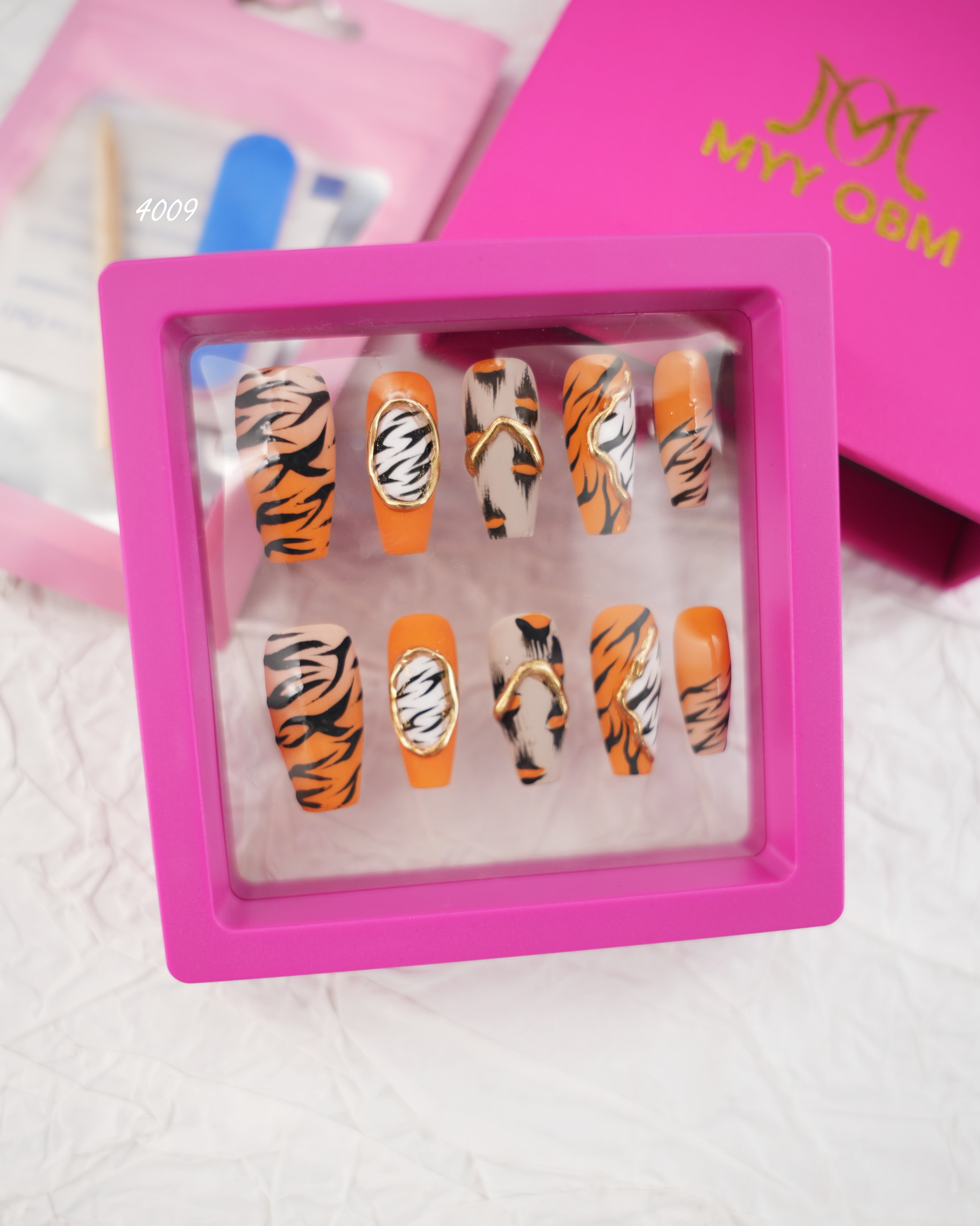 zb14..A wide variety of beautiful nail art styles for wearing