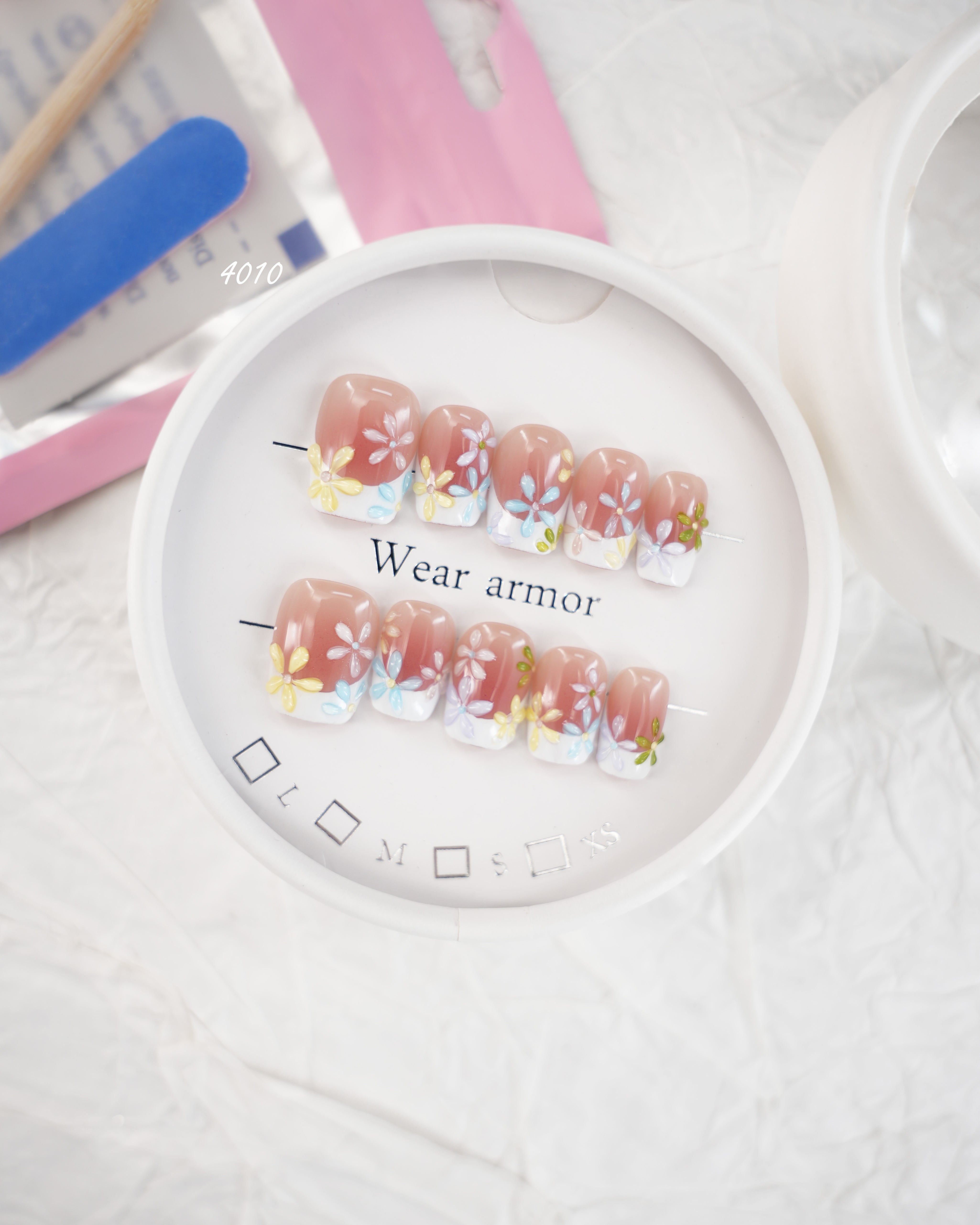 zb14..A wide variety of beautiful nail art styles for wearing