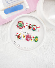zb23..Christmas costume display boards in various styles