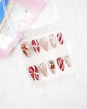 zb23..Christmas costume display boards in various styles